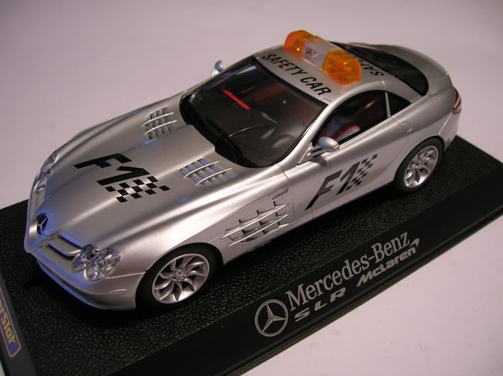 Scalextric safety car mercedes #7