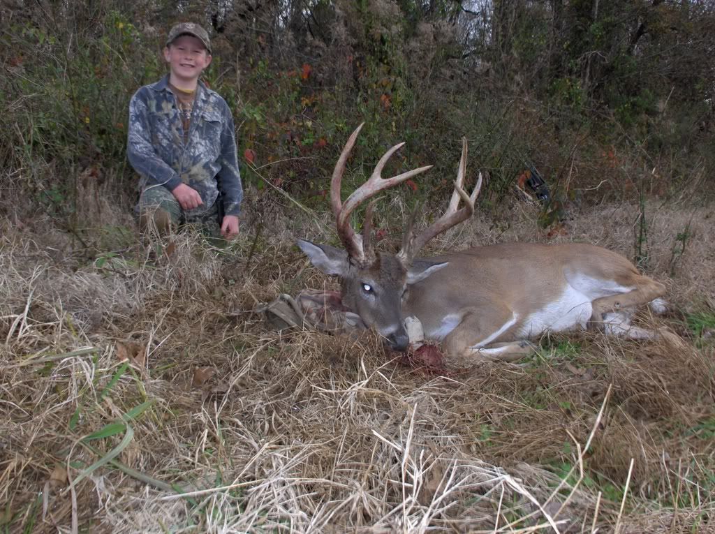 2008MississippiWhitetailbuck024.jpg