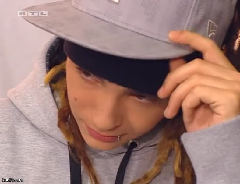 3d223b296fe7.jpg picture by MartiKaulitz3
