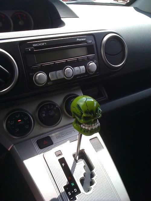 My new Shift Knob! Zombie Pumpkins!
