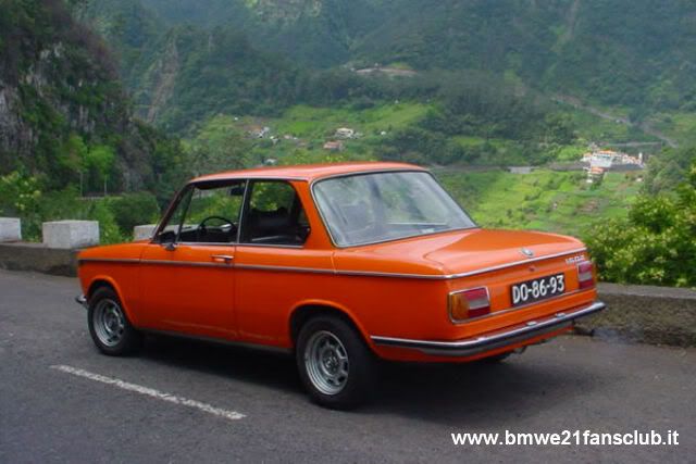 BMW 1602 inka 1973 Orange Machine 
