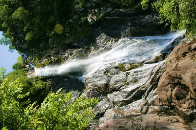 IMAGE: http://i227.photobucket.com/albums/dd21/Motorelvis/Canon%20album%201st%203%20months/Aberfalls.jpg