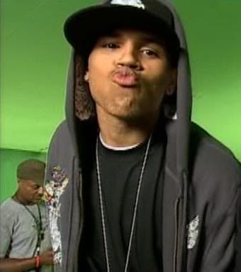Kiss Kiss Chris Brown on Chris Brown Kiss Kiss Graphics Code   Chris Brown Kiss Kiss Comments