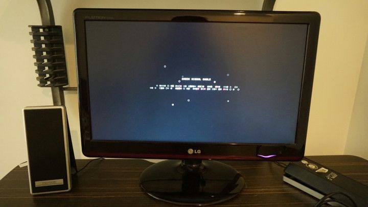 Cần bán máy bộ CPU + màn hình = 6tr, bàn để máy tính TABLE =1 tr còn mới.