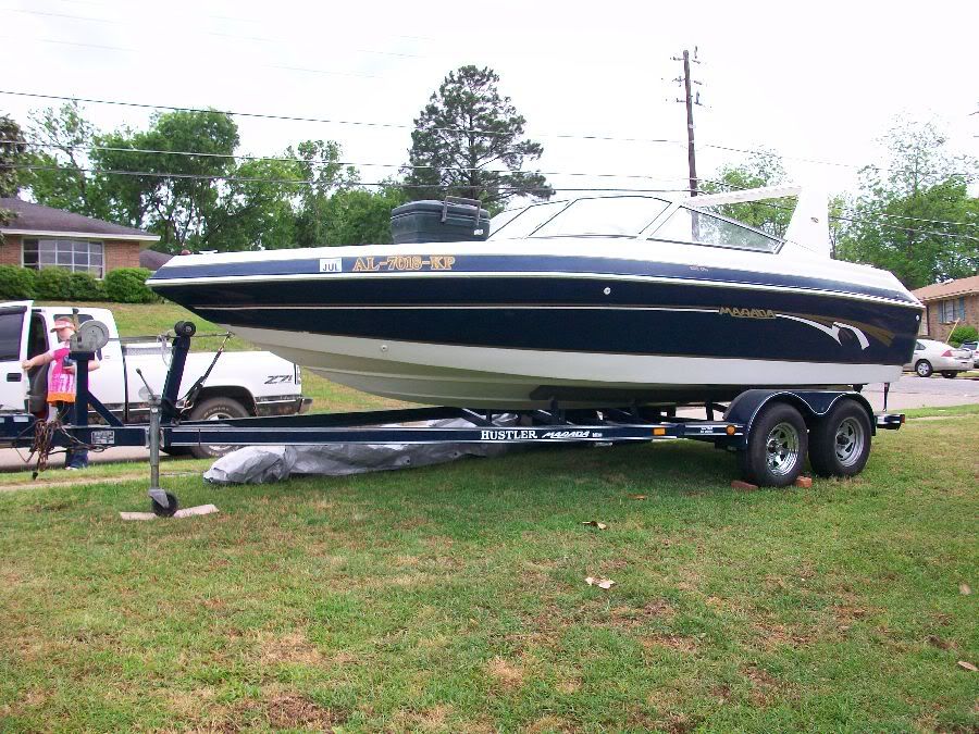 Boat009.jpg