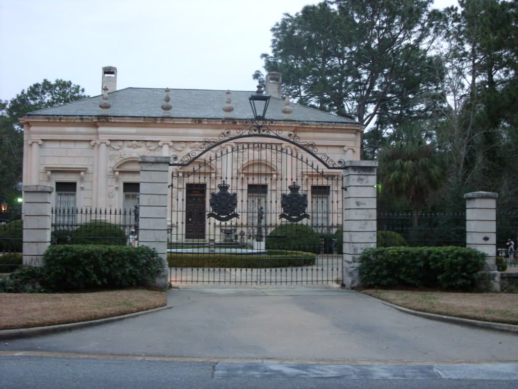 Moultrie, Tale of Two Cities (Photos) (Atlanta, Thomasville crime, lawyers, houses)