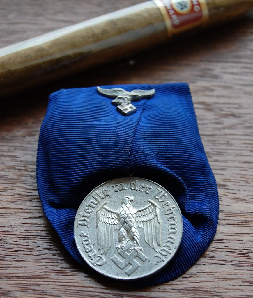 Medal1.jpg