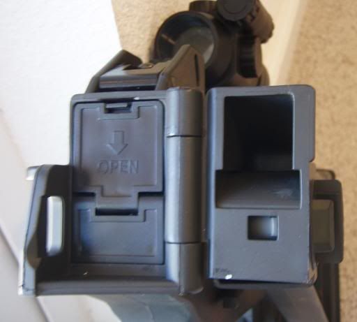 http://i227.photobucket.com/albums/dd56/Ump45/BatteryStorage.jpg