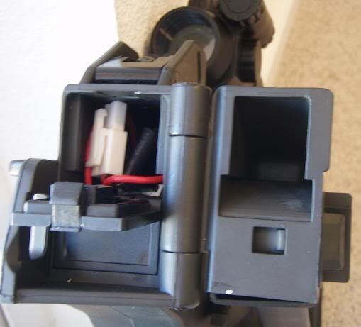 http://i227.photobucket.com/albums/dd56/Ump45/BatteryStorage2.jpg