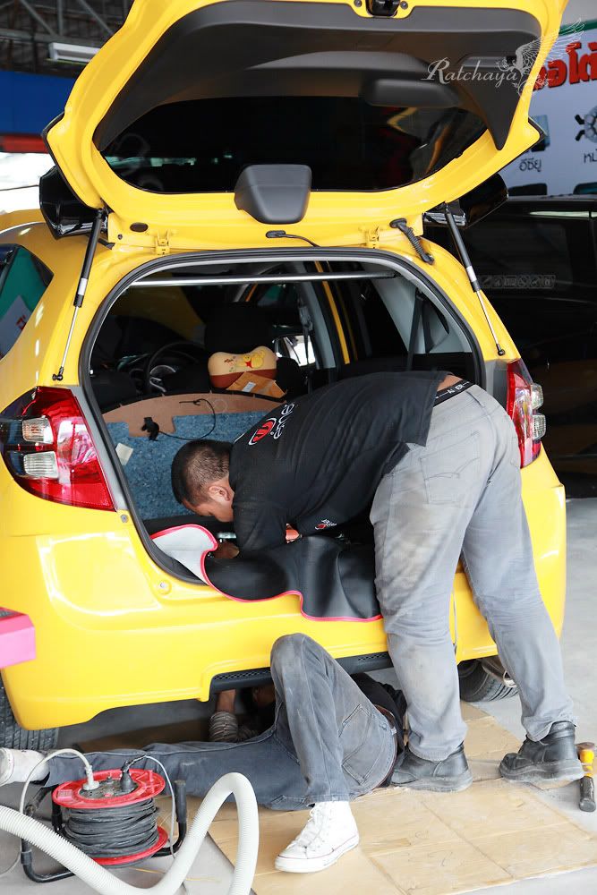 รีวิวการติดตั้งแก๊ส รถ Honda Jazz กับชุด Advanced OBD ชุดหัวฉีดของ Energy Reform พร้อมถังโดนัท 42 ลิตร โดยลูกค้าจริง ธนบูรณ์ ออโต้แก๊ส