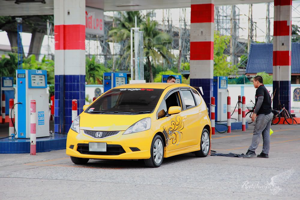 รีวิวการติดตั้งแก๊ส รถ Honda Jazz กับชุด Advanced OBD ชุดหัวฉีดของ Energy Reform พร้อมถังโดนัท 42 ลิตร โดยลูกค้าจริง ธนบูรณ์ ออโต้แก๊ส