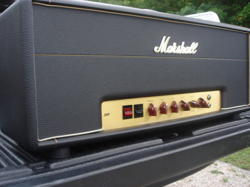 PRINCIPALSLISTKIAGUITARamp361.jpg
