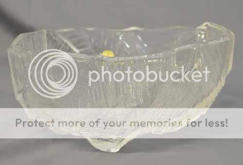 Hoya Crystal Centerpiece Bowl Ice/Rock w/label  